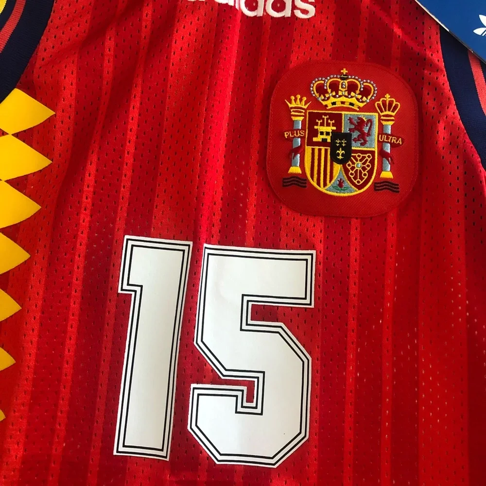 NWT Adidas Tank Top Women's Spain Soccer Jersey Dress World Cup CE2311 - Picture 5 of 8